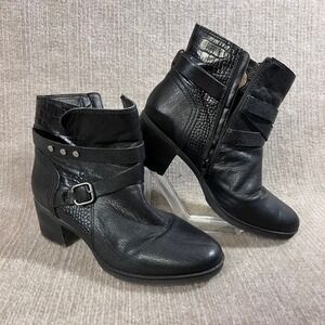 Naturalizer Black Ankle Boots Size 10 Ringer Buckle Straps Block Heel Faux Croc